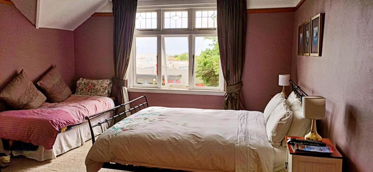 100 Year Old English Character House Hotell Timaru Eksteriør bilde